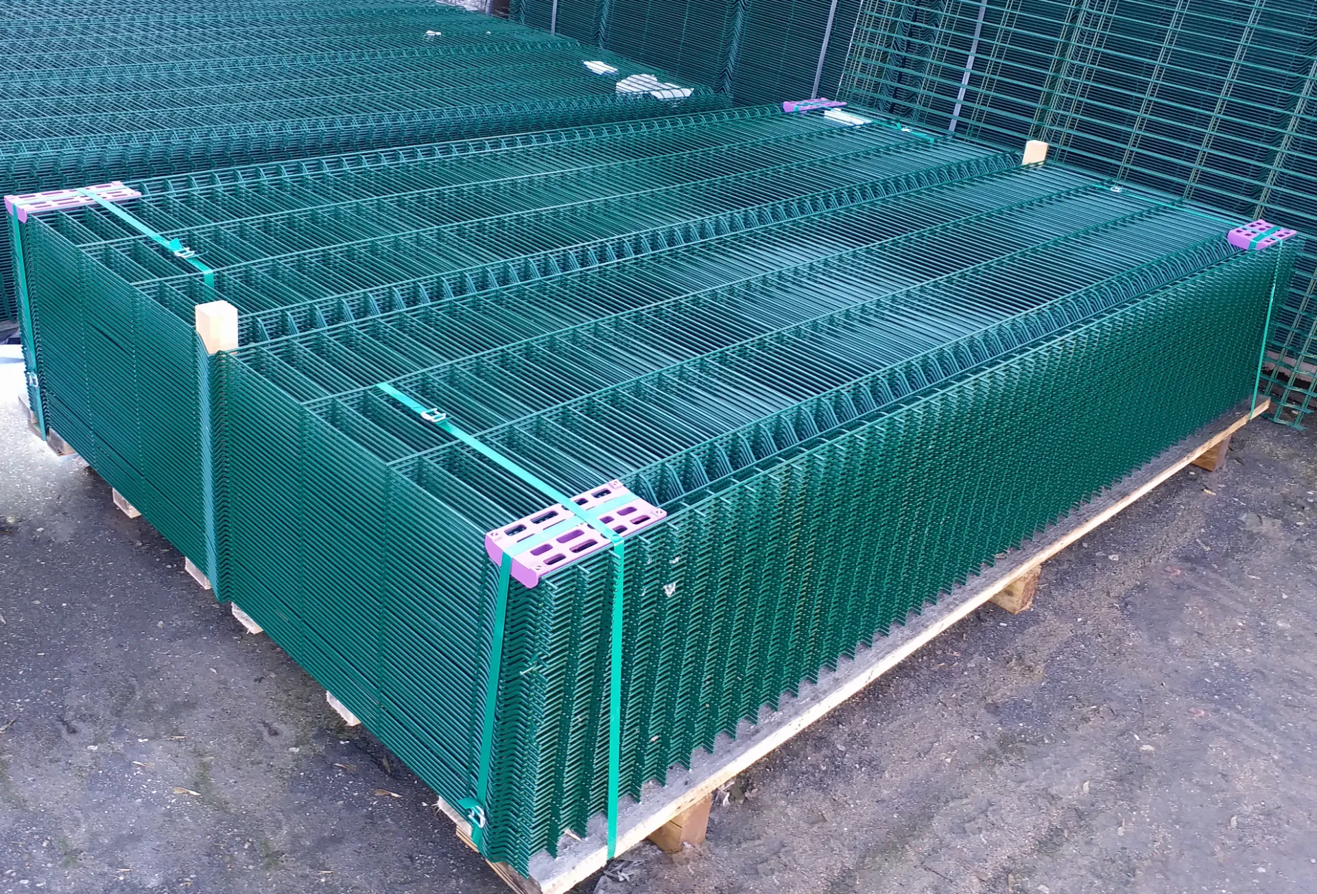 6ft garden fence posts