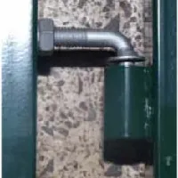 plastic mirror clips